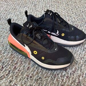 2020 Nike Air Max Up